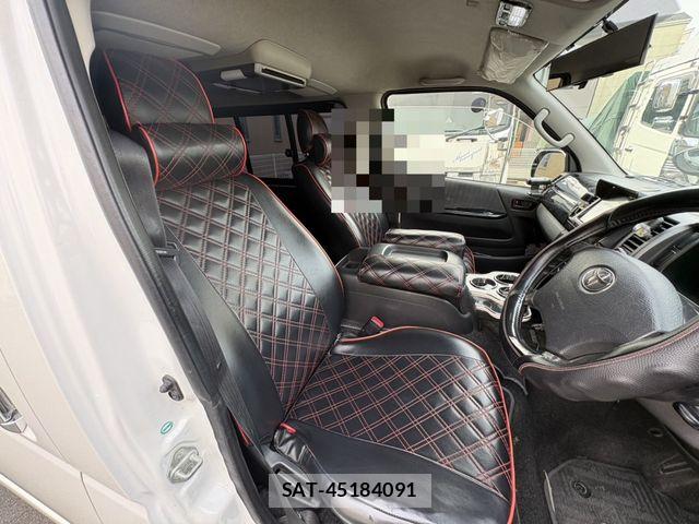 Toyota HIACE VAN 2013-07 7454680-11