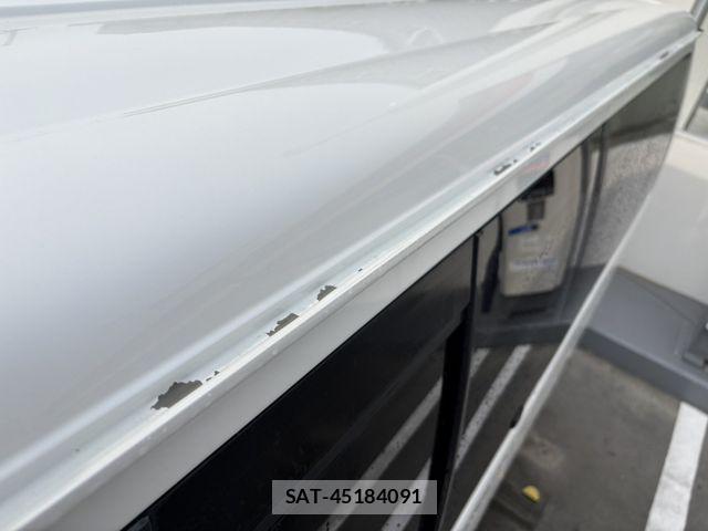 Toyota HIACE VAN 2013-07 7454680-16