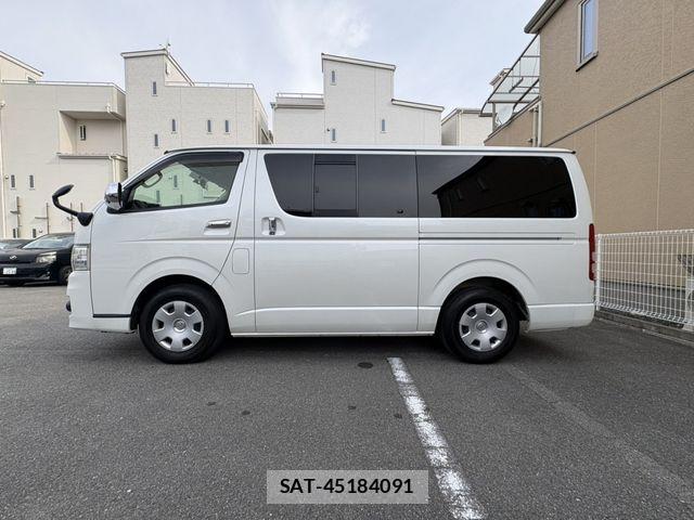 Toyota HIACE VAN 2013-07 7454680-2