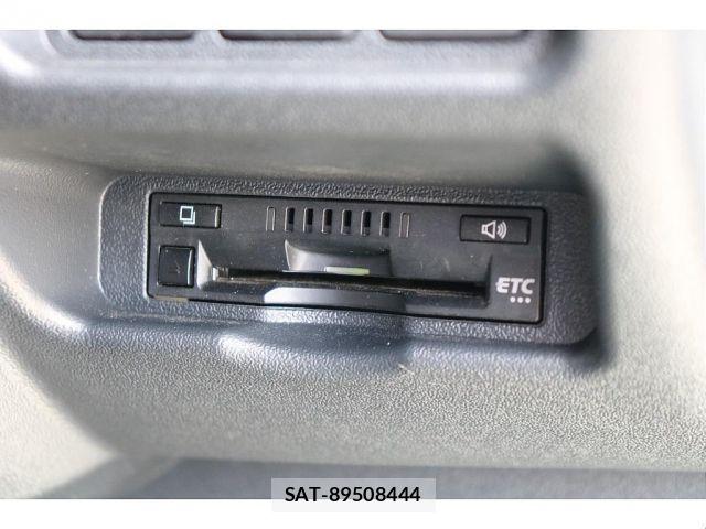 Toyota HIACE VAN 2025-01 7454661-14