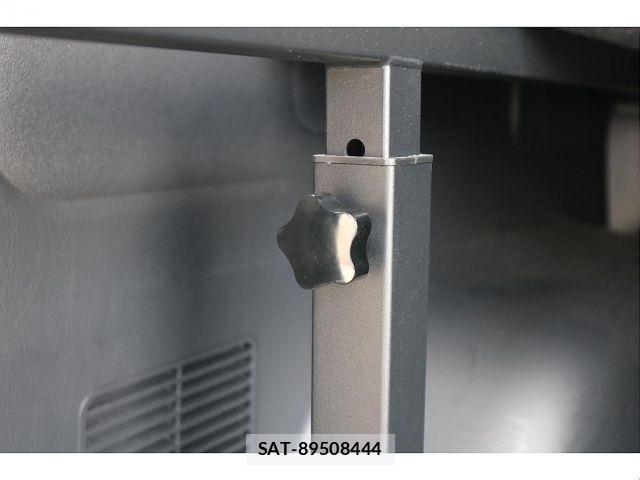 Toyota HIACE VAN 2025-01 7454661-17