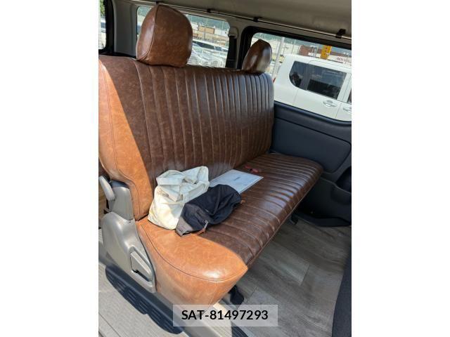 Toyota HIACE VAN 2013-02 7454678-13
