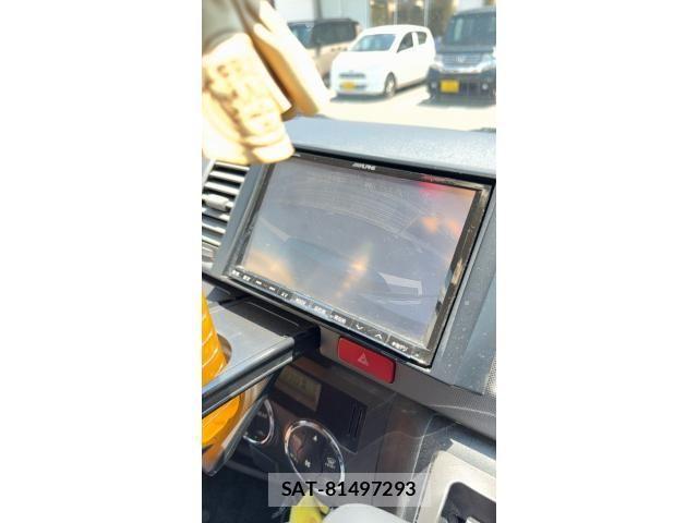 Toyota HIACE VAN 2013-02 7454678-17