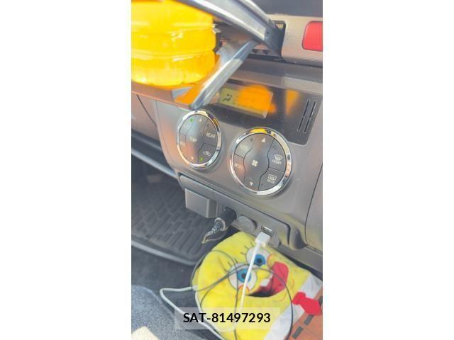 Toyota HIACE VAN 2013-02 7454678-18