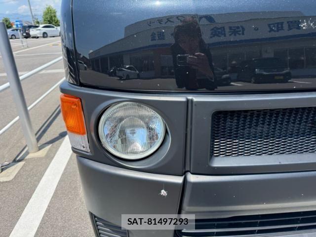 Toyota HIACE VAN 2013-02 7454678-3