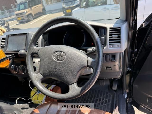 Toyota HIACE VAN 2013-02 7454678-8