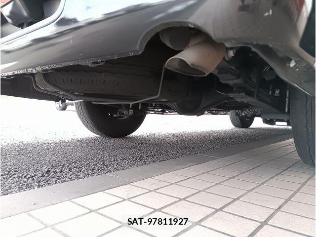 Toyota HIACE VAN 2020-06 7454676-9