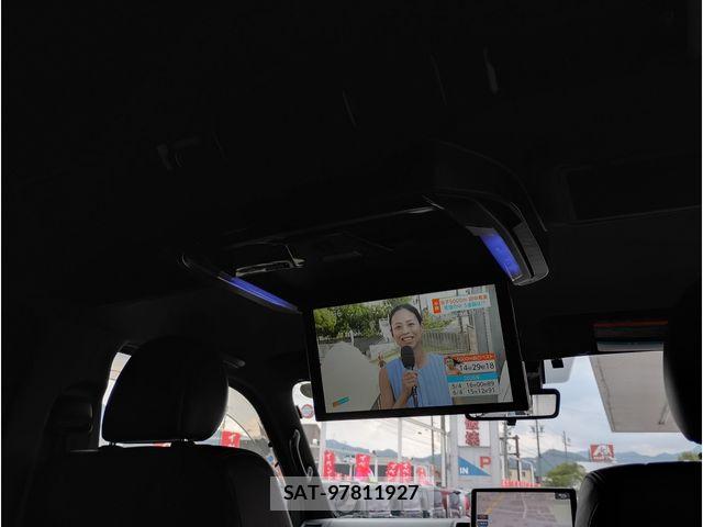 Toyota HIACE VAN 2020-06 7454676-13