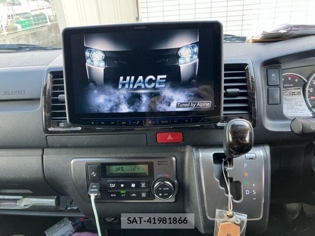 Toyota HIACE VAN 2019-07 7454686-15