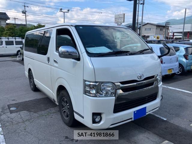 Toyota HIACE VAN 2019-07 7454686-1