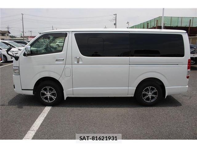 Toyota HIACE VAN 2023-02 7454674-10