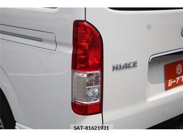Toyota HIACE VAN 2023-02 7454674-18
