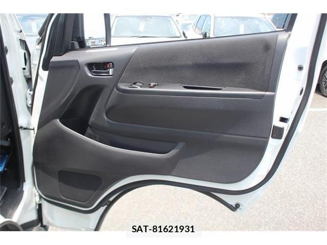 Toyota HIACE VAN 2023-02 7454674-20