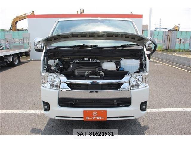 Toyota HIACE VAN 2023-02 7454674-28