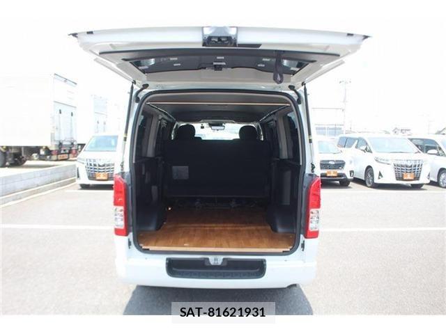 Toyota HIACE VAN 2023-02 7454674-29