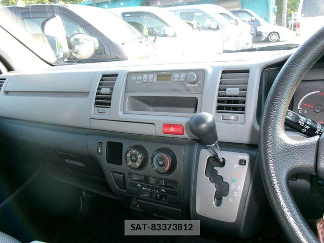 Toyota HIACE VAN 2010-04 7454687-13