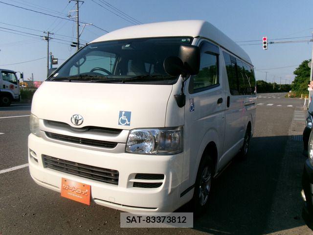 Toyota HIACE VAN 2010-04 7454687-5