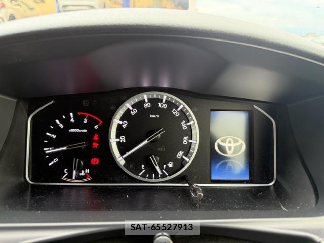 Toyota HIACE VAN 2022-09 7454672-13