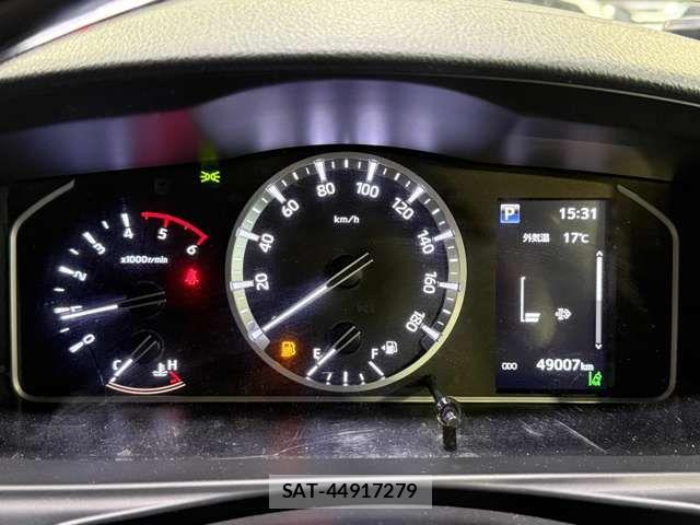 Toyota HIACE VAN 2023-04 7454675-9