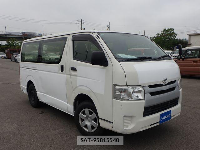 Toyota HIACE VAN 2017-05 7500832-0