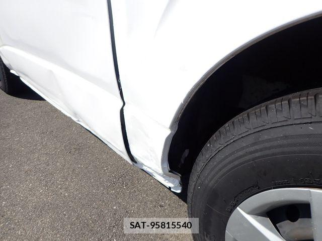 Toyota HIACE VAN 2017-05 7500832-25