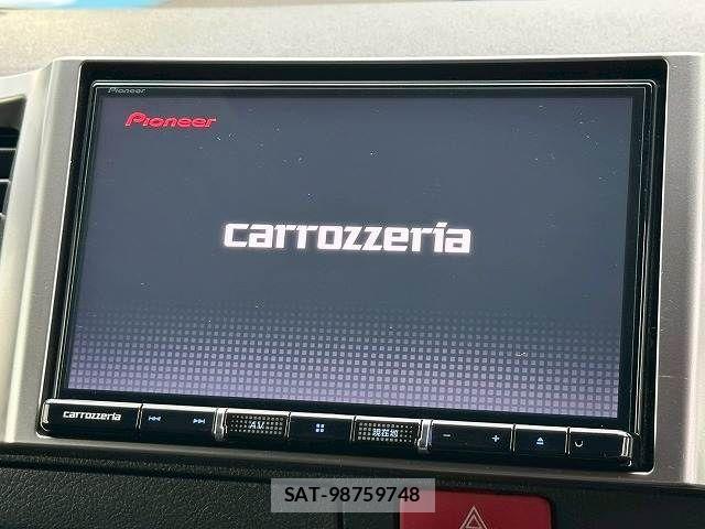 Toyota HIACE VAN 2022-09 7500824-2