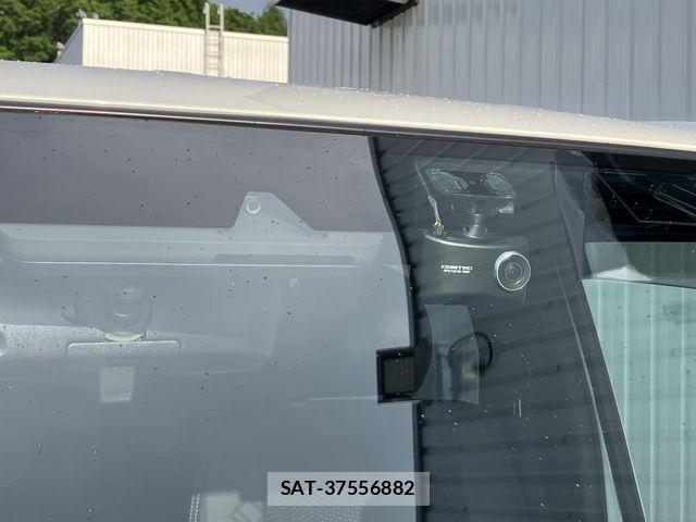 Toyota HIACE VAN 2022-07 7500820-6