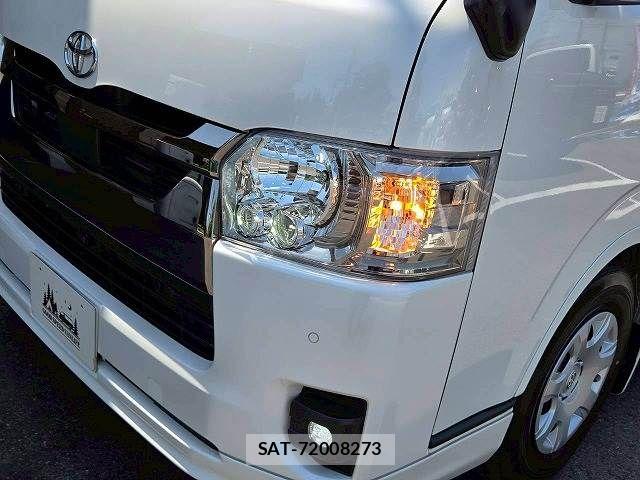 Toyota HIACE VAN 2024-02 7500822-18