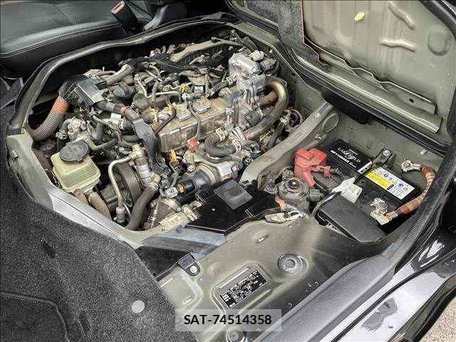 Toyota HIACE VAN 2021-02 7500828-19