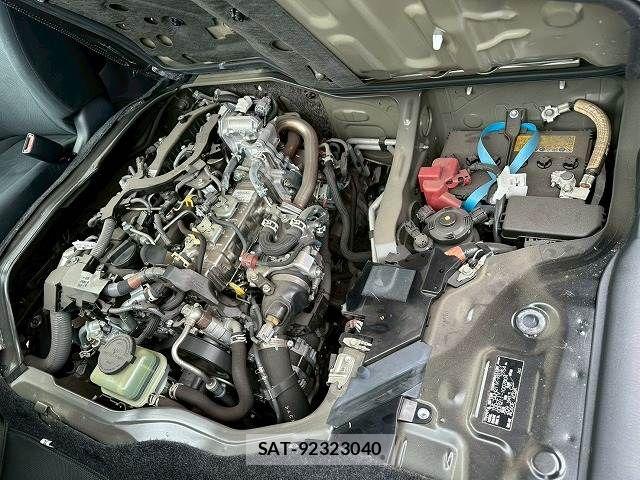 Toyota HIACE VAN 2022-06 7500825-17