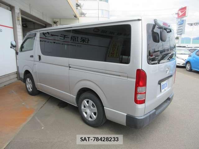 Toyota HIACE VAN 2019-09 7500829-16