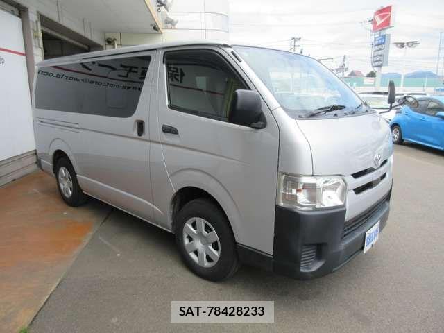 Toyota HIACE VAN 2019-09 7500829-2