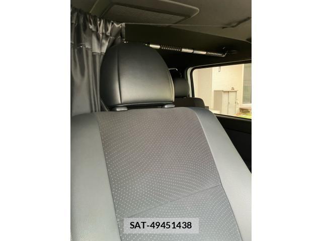 Toyota HIACE VAN 2019-11 7508791-17