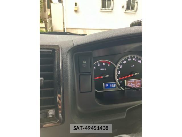 Toyota HIACE VAN 2019-11 7508791-21