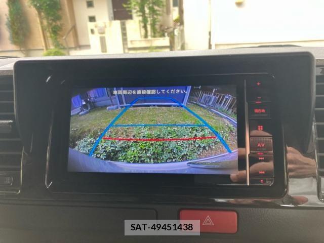 Toyota HIACE VAN 2019-11 7508791-23