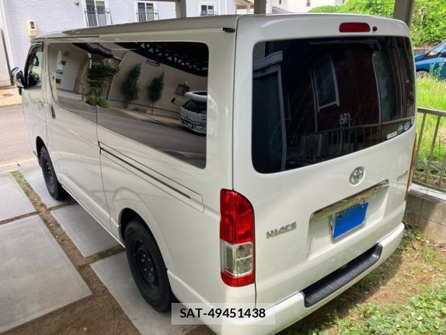 Toyota HIACE VAN 2019-11 7508791-3