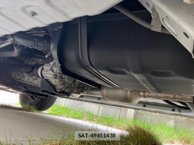 Toyota HIACE VAN 2019-11 7508791-6