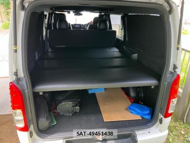 Toyota HIACE VAN 2019-11 7508791-7