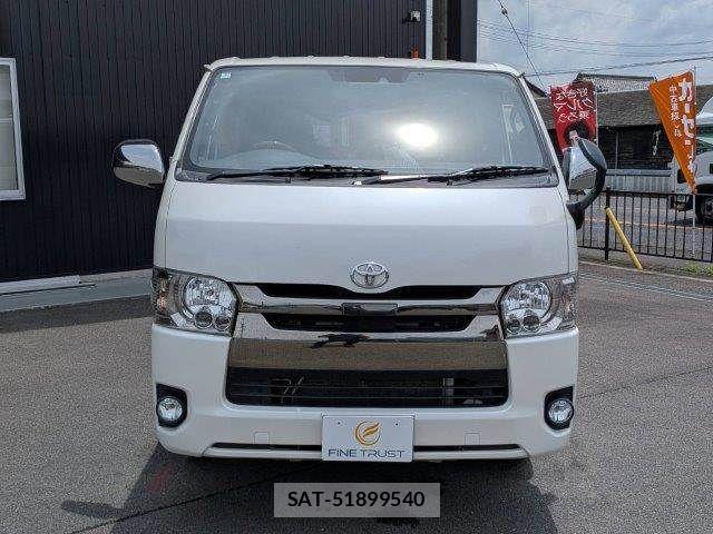 Toyota HIACE VAN 2020-03 7500827-15