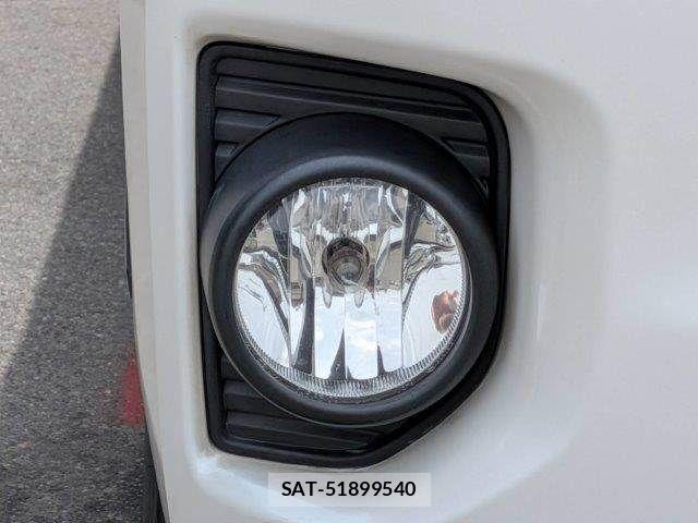Toyota HIACE VAN 2020-03 7500827-25