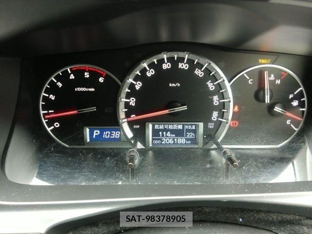 Toyota HIACE VAN 2013-12 7500831-3