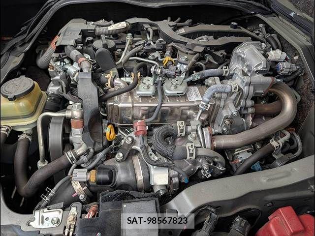 Toyota HIACE VAN 2021-04 7500823-17