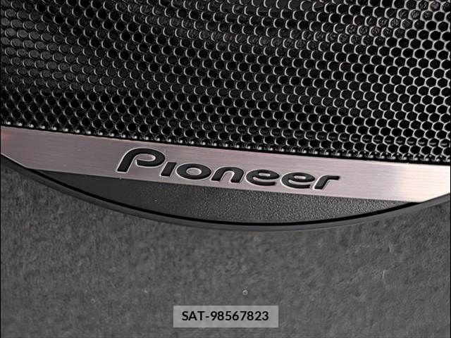 Toyota HIACE VAN 2021-04 7500823-5