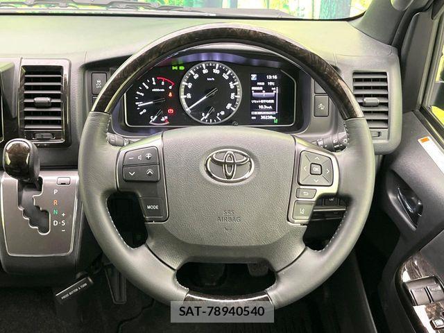 Toyota HIACE VAN 2024-06 7562208-10
