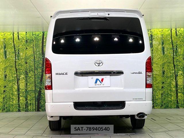 Toyota HIACE VAN 2024-06 7562208-14