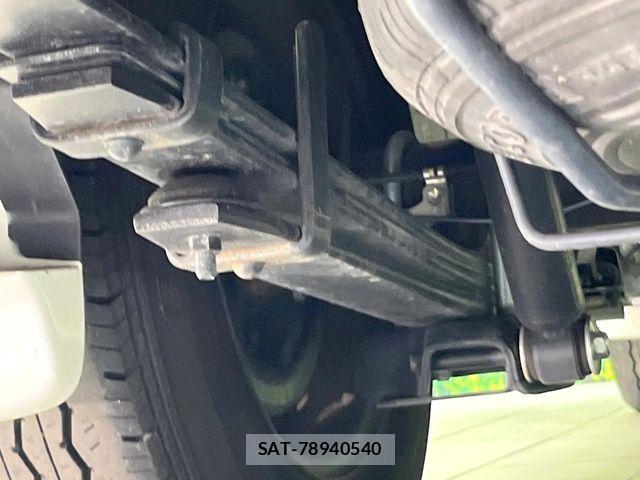 Toyota HIACE VAN 2024-06 7562208-19