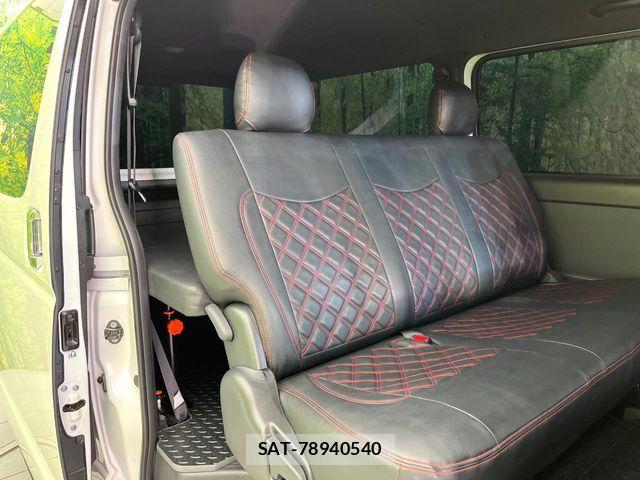 Toyota HIACE VAN 2024-06 7562208-8