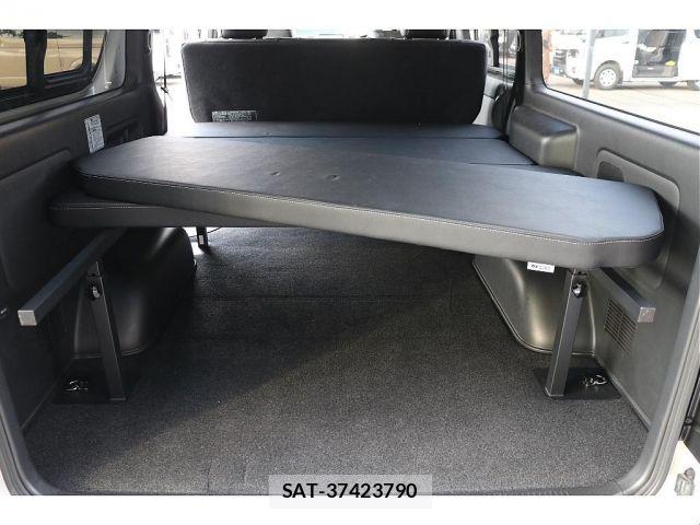 Toyota HIACE VAN 2024-01 7562206-16