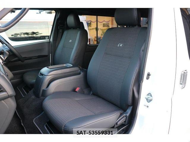 Toyota HIACE VAN 2025-01 7562204-12