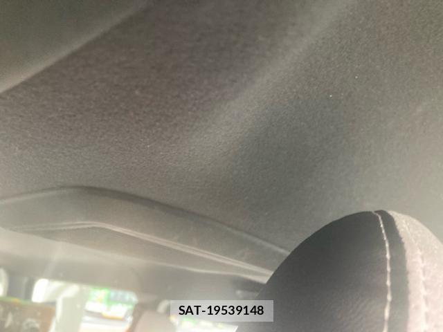 Toyota HIACE VAN 2021-06 7562210-14